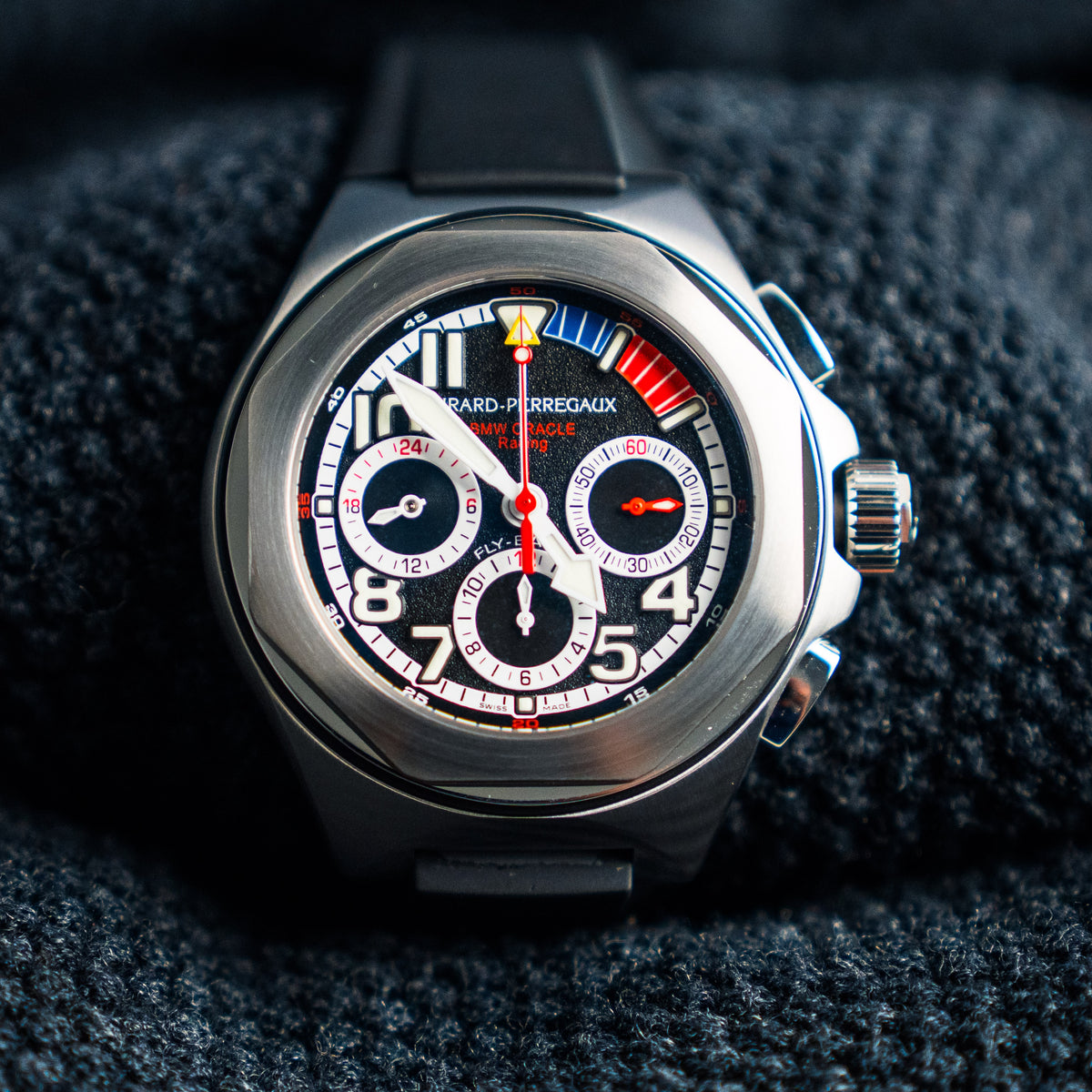 Girard Perregaux BMW Oracle Racing Laureato Flyback Ref. 80175-25-652-FK6A
